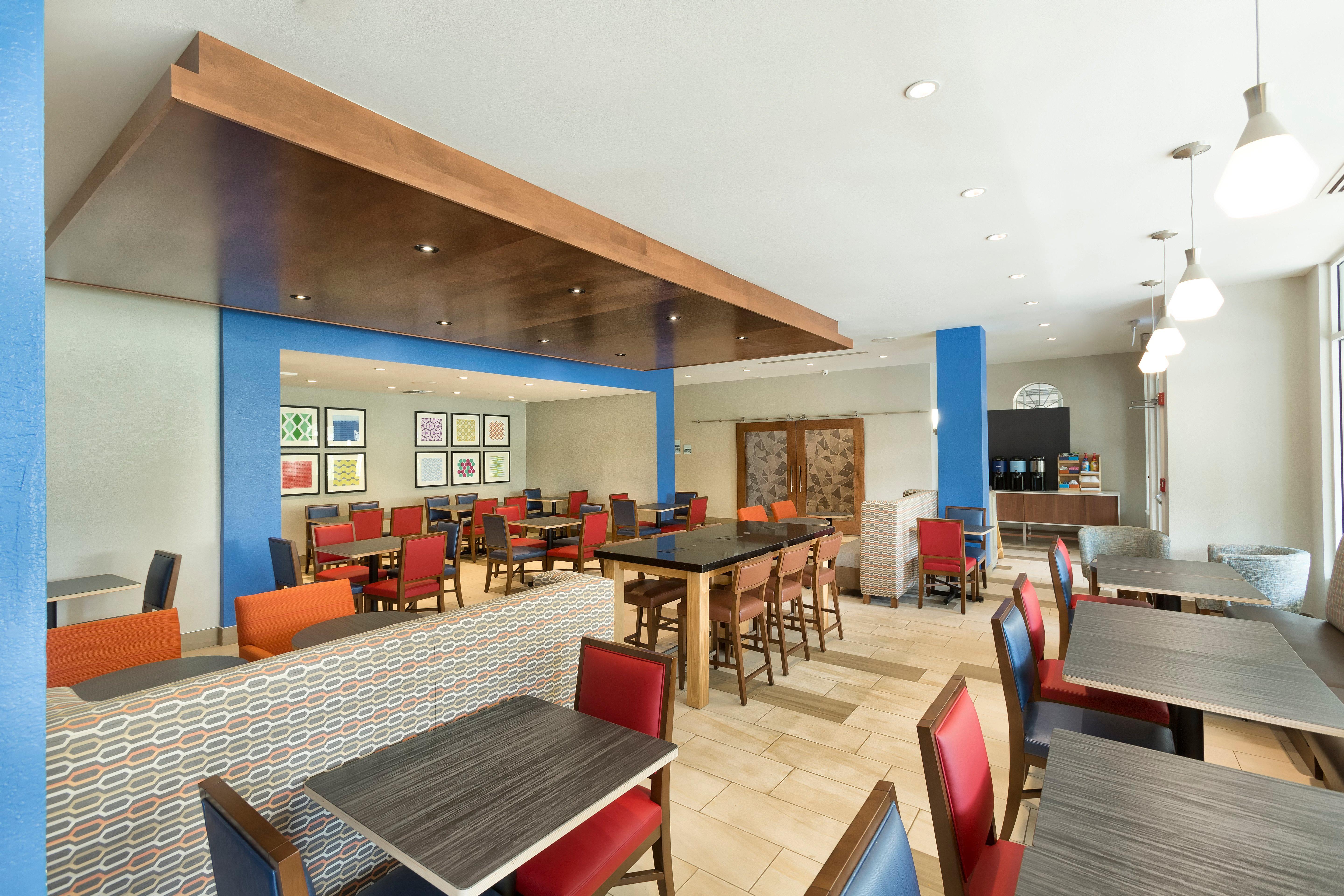 Holiday Inn Express & Suites S Lake Buena Vista By Ihg Kissimmee Extérieur photo