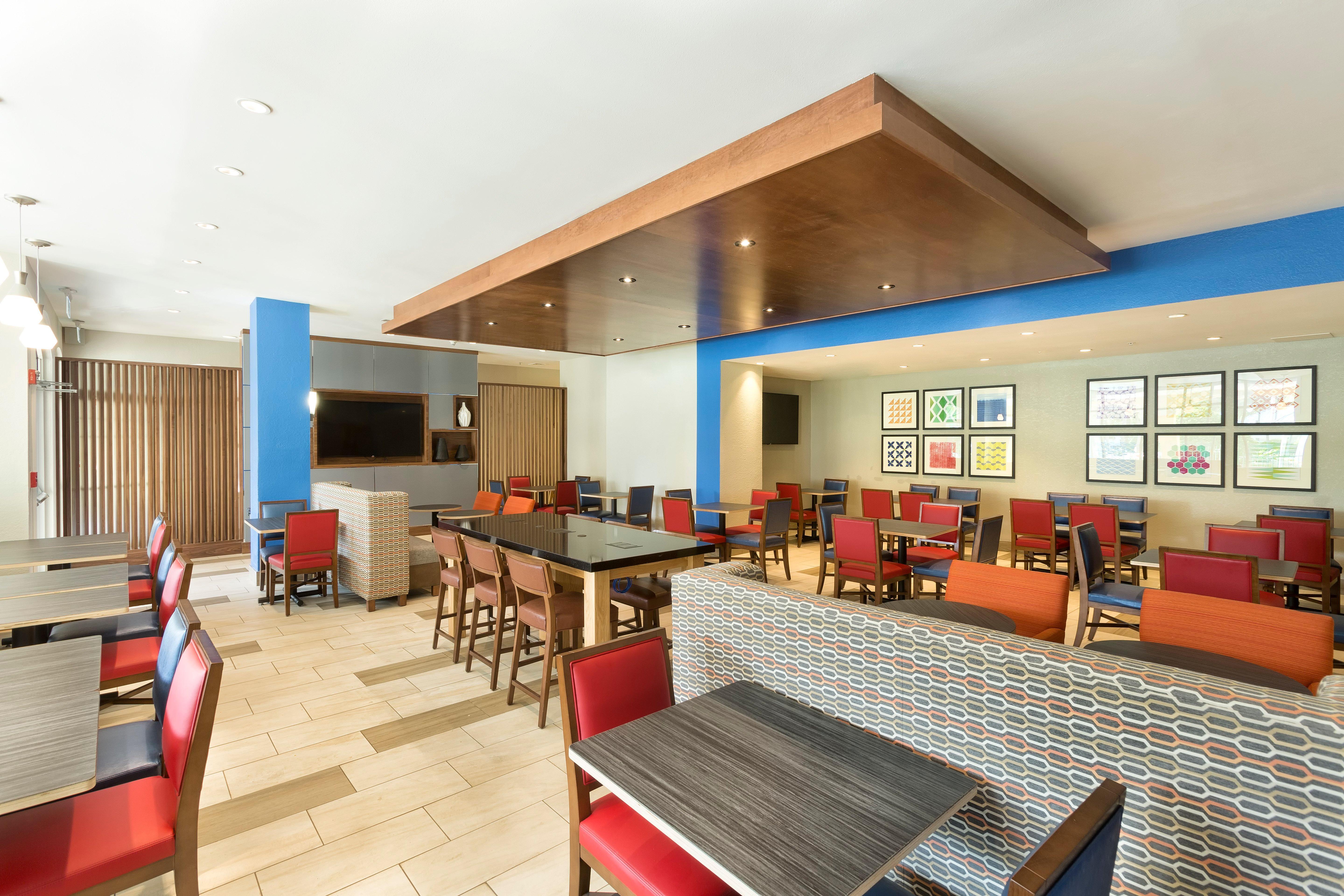 Holiday Inn Express & Suites S Lake Buena Vista By Ihg Kissimmee Extérieur photo