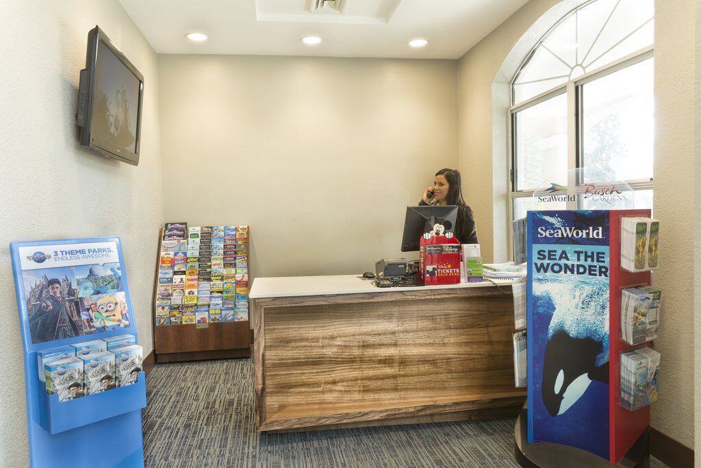 Holiday Inn Express & Suites S Lake Buena Vista By Ihg Kissimmee Extérieur photo